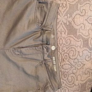 SO High-waisted Jegging